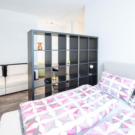 Central Apartments Ален Экстерьер фото